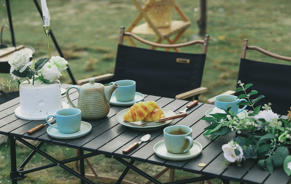 fenn reactive glaze coffee set